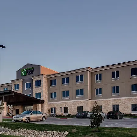 Holiday Inn Express & Suites Gatesville - N. Ft Hood By Ihg